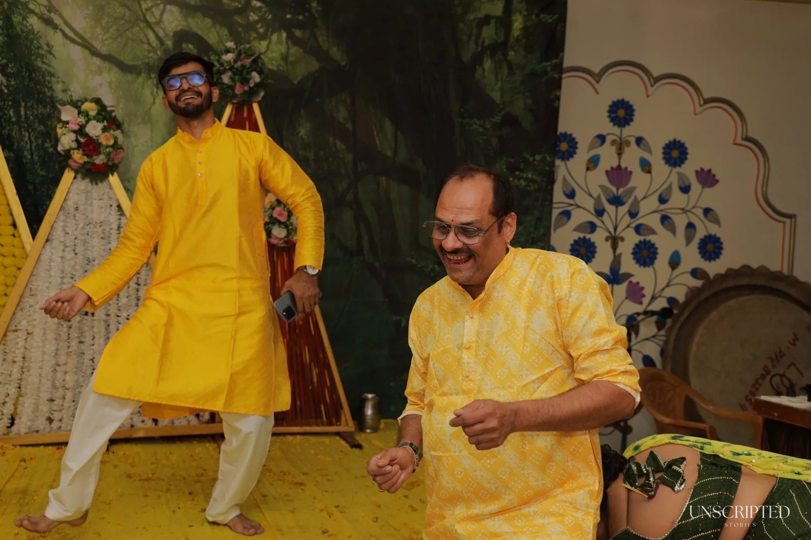 Crowd interaction moment